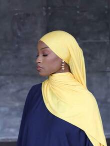 1pc Solid Color Headscarf, Easily Create A Fashionable Solid Color Headscarf, Suitable For Modern Minimalist Fashion Style - Pale Yellow - View 2