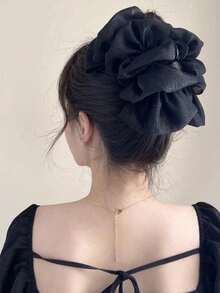 1pc Women's Solid Color Shiny Seersucker Bow Hair Clip, Elegant Fashion Claw Clip, Suitable For Daily Use - Black - View 4