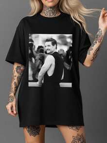 Camiseta vintage de Pedro Pascal Photoshoo, Pedro Pascal Retro, Camiseta de Pedro, Divertido homenaje a la celebridad, Co - Negro - Ver 1