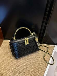 SIMUTINE Tas Kotak Fashion untuk Wanita, Tas Tote Bertekstur dengan Rivet dan Tali Rantai Serbaguna, Bahan PU, Tali Bahu yang Dapat Diatur, Tas untuk Penggunaan Sehari-hari, Cocok untuk Belanja, Bepergian, Berbelanja, Bekerja, dan Kuliah - Hitam - View 9