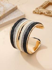 1pc Raffia Woven Metal Open Cuff Bracelet, Bohemian Style Color Block Bangle, Vintage Versatile Accessory For Daily Commute, Office, Afternoon Tea With Friends, Beach Vacation, Spring Outings, Minimalist / French / Commuter Style - Black and White - View 4