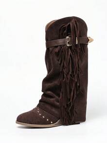 Sepatu bot wedges selop selutut warna cokelat tua untuk wanita, ujung bulat, nyaman dan serbaguna, bergaya punk dengan gesper tali, rumbai dan hiasan paku keling, cocok untuk kantor, perjalanan, pemakaian sehari-hari, liburan, dan gaya jalanan. - Coffee Brown - View 5