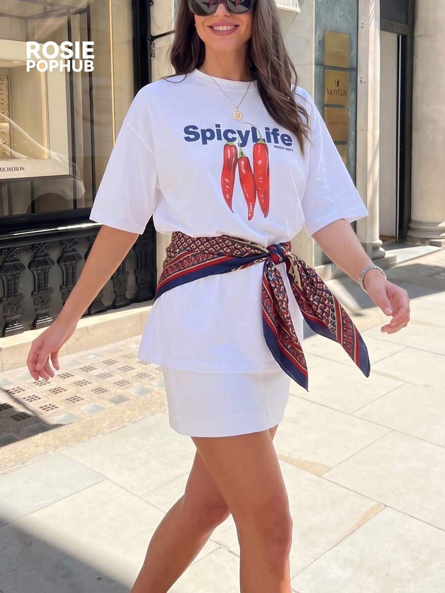 ROSIE POPHUB 女款白色 Chili 字母印花落肩寬鬆 T-shirt,休閒圓領短袖夏季印花上衣,適合日常街頭穿搭 - 白色 - 查看 1