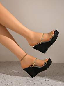 Women's New Black Transparent Round Toe Open Toe One-Piece PVC Upper, Wedge Heel Thick Sole Slip-On Sandals, Transparent PVC With Gold Thin Strap Splicing, Nude Feel Refreshing, Toe-Split Style Fits Foot Shape, High Waterproof Platform Wedge Heel Stable, Simple Fashion Style, Suitable For Beach, Commute, Daily Multi-Scene, Versatile Sandals - Black - View 3