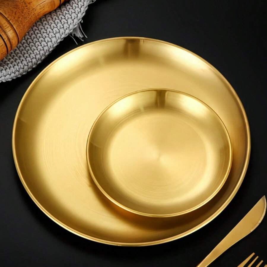 Golden Metal Dinner Plates, Set Of 5 With Round And Oval Styles, High-Quality Tray Set, Suitable For Serving Food, Snacks, Jewelry, Cosmetics, Parties And Daily Use. - Baking Pan - View 1