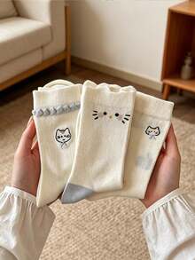 5雙女款奶油色貓咪刺繡中筒襪，純棉透氣吸汗親膚柔軟不勒腳，可愛百搭INS風日系清新風格，適合搭配皮鞋穿搭，日常居家休閒旅行穿著 - 彩色 - 查看 10