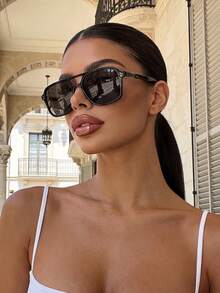 1 Pair Unisex Vintage Square Aviator Glasses With Rivet Decoration, Classic Fashion Style, UV Protection, Essential For Summer Vacation, Retro Style, Suitable For Beach, Travel, Driving, Daily Wear, Fits Large Face Women - Multicolor - View 7