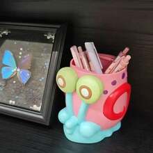 SpongeBob SquarePants 1個正方形可愛卡通蝸牛鉛筆筒，桌面收納盒，文具整理杯，桌面收納架，鉛筆筒，化妝刷筒，居家辦公室桌面配件，梳妝台桌面裝飾，給粉絲的創意禮物 - 彩色 - 查看 6