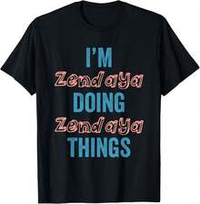 Playeras De Mujer Playeras De Mujer I'M Zendaya Doing Zendaya Things Fun Personalised First Name T-Shirt - Blanco - Ver 2