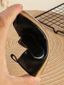 1 Pair Girls' Ruched PU Hook & Loop Design Flat Mary Jane Solid Color Casual Princess Style Shoes Suitable For Autumn - Black - View 7