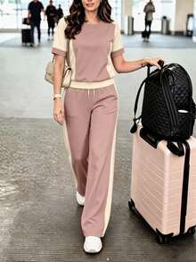 Bộ 2 món nữ phong cách casual xuân/hè, áo thun cổ tròn tay ngắn phối màu block và quần ống đứng suông cạp cao, set áo thun và quần phối màu, trang phục đi nghỉ dưỡng, đồ du lịch, phong cách đi biển, thời trang resort tối giản - Hồng + Mơ - Xem 2