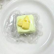 1个逼真方形布丁硅胶慢回弹捏捏乐玩具,缓解压力,柔软舒适,适合旅行、课堂等场合,可作减压小玩具、洗澡玩具、圣诞文具、压力球,生日/圣诞节/万圣节礼物,完美之选 - 彩色 - 查看 6
