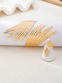 2 Pieces Exaggerated Asymmetric Wide Face Bracelet Ring Set Suitable For Ladies To Wear At Street Parties - Geometry - View 2