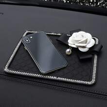 Alfombrilla antideslizante universal para salpicadero de coche, almohadilla antideslizante lavable y reutilizable con tachuelas de strass para teléfono y navegación - multicolor - Ver 8