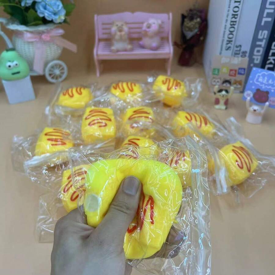 1個沉浸式壓力流體大豆起司捏捏樂紓壓玩具，可愛慢回彈細緻觸感，溫和捏感舒緩焦慮，輕奢辦公桌裝飾，適合復活節與生日送禮