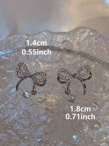 Pendientes largos con diamante de imitación con diseño de lazo - Plateado - Ver 4