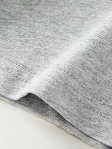 A Casual Women's Knit Short-Sleeved T-Shirt. With A Round Neck, Dropped Shoulders, And Comfortable Regular Length, This Streetwear Top Is Perfect For Everyday Wear. - Light Gray - View 8