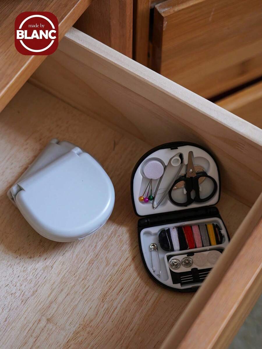 1set Convenient Mini Sewing Kit - Multicolor - View 1
