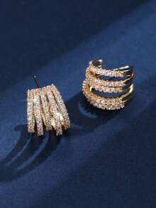 1 Pair Luxury Multi-Layer Exquisite C-Shaped Stud Earrings, High-End Niche Earrings, Commuter Versatile Elegant Ear Jewelry - Earrings - View 3