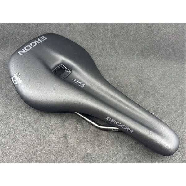 ERGON SR 10 Sport Stealth Road Saddle CroMo Rail Black 270mm X 140mm MSRP $99