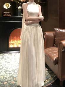 性感優雅掛脖緞面女款畢業禮服，復古時尚A字版派對晚宴舞會長裙，返校季修身婚紗 - 杏色 - 查看 7