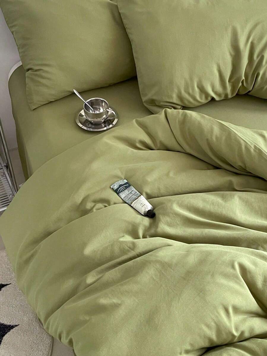 Blue And White Colorblock Washed Polyester Skin-Friendly 3 PiecesDuvet Cover Set - Lime Green - View 1