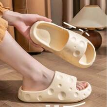 2026 Nuevas Pantuflas EVA de Suela Gruesa con Diseño Lindo y Dulce de Queso, Antideslizantes, Anti-Olor, Suela Blanda con Correa, Pantuflas Casuales de Moda para Primavera Verano, Uso Interior, Baño, Ducha y Exterior - Amarillo - Ver 6