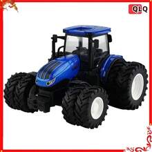 1:24 Scale Remote Control Tractor Toy Electric Alloy Farm Truck with Headlights RC Car Set for Boys Birthday Christmas Gifts - brazo delantero - Ver 2