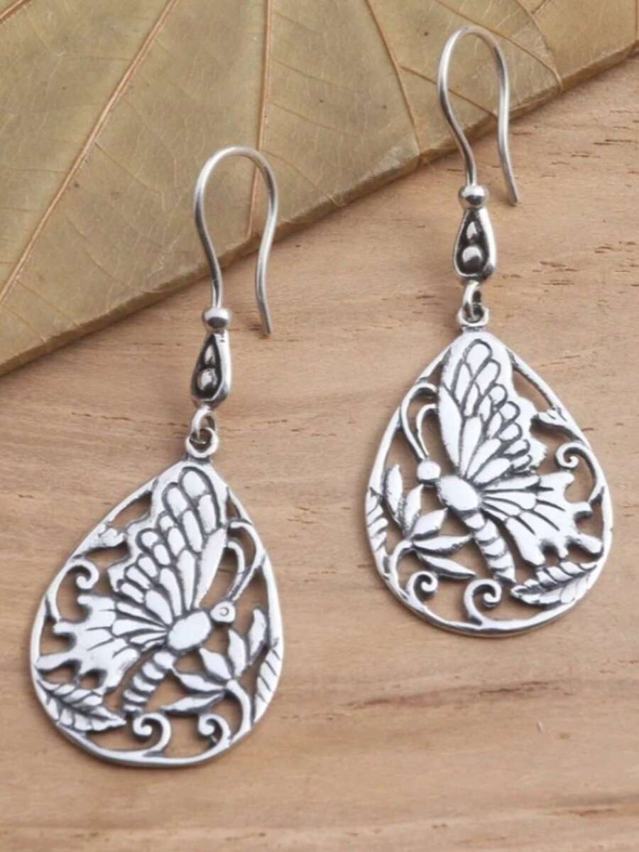Hot Trending Artisan Crafted Vintage Copper Twisted Hoop Earrings - Minimalist Elegant Women's Jewelry | Lightweight, Hypoallergenic For Daily Wear - Silver - View 1