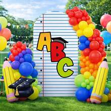 返校拱門背景板，筆記本紙風格背景搭配 ABC 字母與畢業帽，開學首日/教室派對裝飾 - A - 查看 3