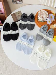 5 Pairs Women's French Floral Patchwork Invisible Socks (No Cardboard Lining, Random Colors) - Multicolor - View 2