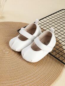 1 Pair Girls' Ruched PU Hook & Loop Design Flat Mary Jane Solid Color Casual Princess Style Shoes, Suitable For Autumn - White - View 5