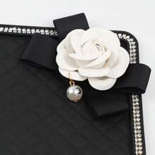 Alfombrilla antideslizante universal para salpicadero de coche, almohadilla antideslizante lavable y reutilizable con tachuelas de strass para teléfono y navegación - multicolor - Ver 6