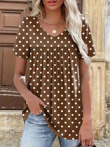 Kaos Wanita Ukuran Besar Motif Polkadot Model Kerut Kasual Lengan Pendek Leher V untuk Liburan Musim Panas - Coklat - View 3