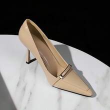 Women Pumps - 卡其色 - 查看 2