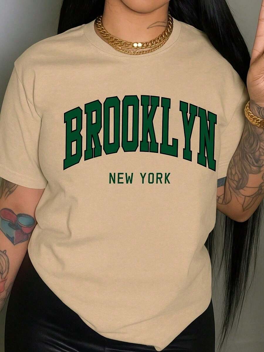 Women's Clothing, Summer Cotton Off-The-Shoulder T-Shirt, Brooklyn Text Print, Casual Top For Women, Designer Women's Clothing. - 貝斯 - 查看 1