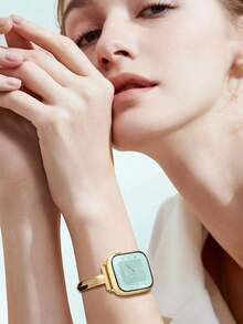 Huastonband 女款金屬金色夏季海灘飾品 精緻優雅鏈條手鍊手環 適用於 錶帶 38/40/41/42/44/45/46/49mm 兼容 Ultra/SE/11/10/9/8/7/6/5/4/3/2/1 型號 智慧手錶配件 青年時尚可愛金屬腕帶⊕ 可調節式正式錶帶 表面印花 節日禮物 - 42/44/45/46/49mm - 查看 6