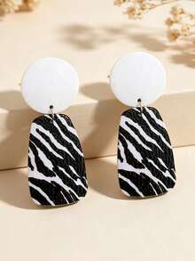 1 Pair European And American Style Zebra Print Geometric Patchwork Earrings For Women, Personalized Exaggerated Large Dangle Earrings, Fashionable Versatile Elegant Jewelry/Multi-Layer Intricate Handmade/Gift For Girlfriend Or Friend/Feminine Wild/Soft Leather Material/Black And White Minimalist Color Scheme - Handmade Earrings - View 5