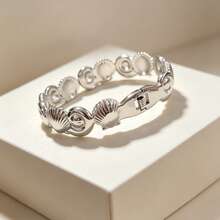 YUZENG 1PC Stainless Steel Spring Open Bangle, Ocean Style Shell & Conch Linked Bracelet, Hypoallergenic, Ideal For Beach Vacation, Daily Commute & Gifting - Seashells and Conches - View 6