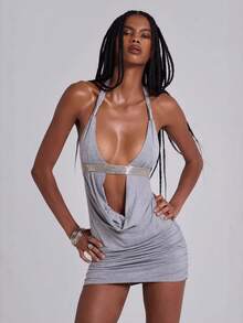 Low Neckline Fitted Lace Dress 2026 - Silver - View 1