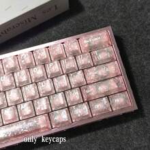 [粉色碳纖維正雕刻鍵帽]132 顆，PC 材質，Cherry 高度，碳纖維鍵帽，粉色鍵帽，高價值個性化鍵帽，支持 DIY，適用於 61/64/68/75/84/87/98/104/108 顆機械鍵盤，觸感光滑，耐磨，不褪色，適合節日禮物和桌面裝飾，打造您獨一無二的鍵盤，定制鍵帽，鍵帽，鍵帽套裝，機械鍵盤鍵帽，PBT 鍵帽，遊戲鍵帽，鍵盤配件 - 查看 3