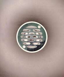 ABS ODOR-RESISTANT STRAINER, STAINLESS STEEL WITH SQUARE OR ROUND GRID - PL802 - View 1