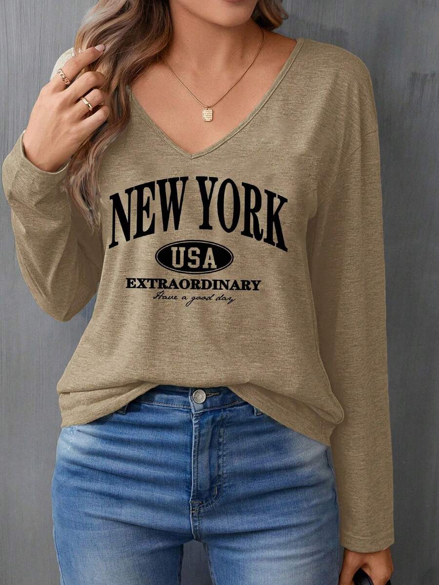 Camiseta de manga larga con cuello en V relajado y estampado de lema de Nueva York, adecuada para otoño/invierno, casual - Caqui - Ver 1