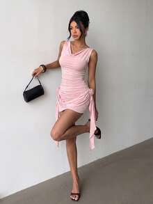 Vestido Mini Rosa Casual Chique com Franzidos e Detalhes de Flores 3D, Perfeito para Noites de Encontro, Férias de Verão, Saídas, Festival & Concerto Country - Rosa chiclete - Visão 9