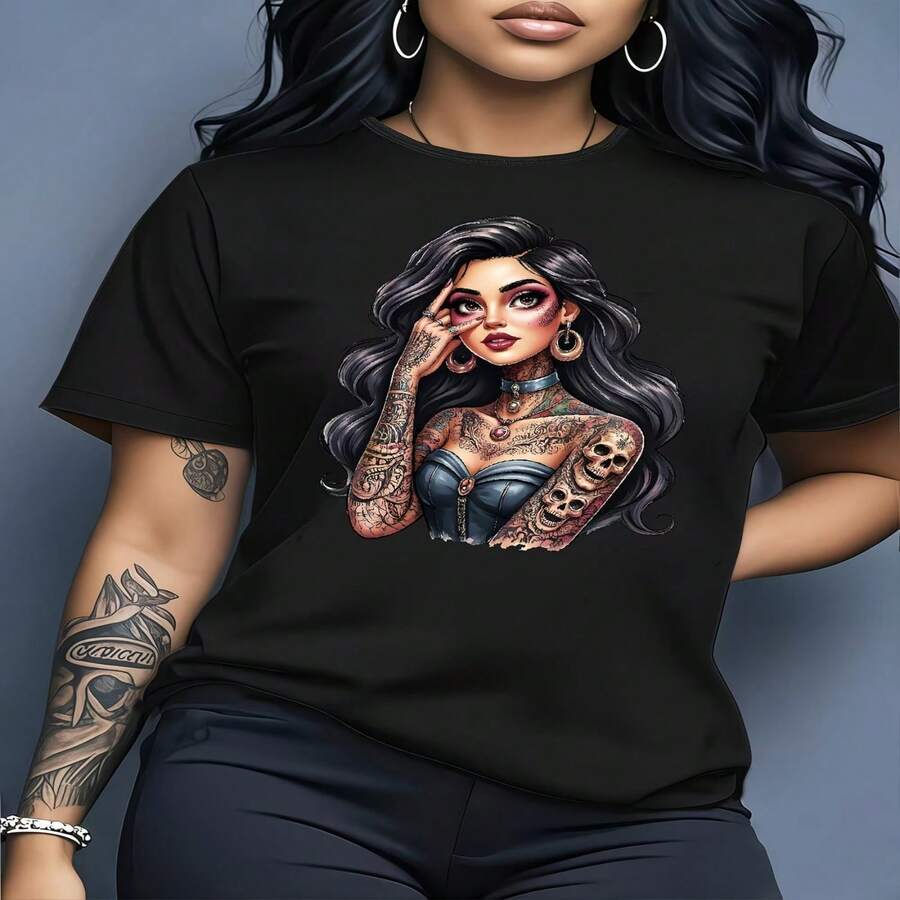 Women's Casual Black Cotton Tee with Tattooed Girl Graphic Print, Round Neck, Short Regular Sleeves for Streetwear Style - Negro - Ver 1