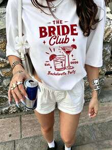 Playera de mujer cuello redondo estampado texto The Bride Club y copas de bebida manga corta cómoda para despedida de soltera casual - Blanco - Ver 1