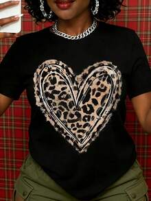 Women's White T-Shirt With Leopard Heart Print, Casual Top, Fashionable Everyday Wear, Party Outfit, Valentine's Day Gift Idea - 黑色 - 查看 1