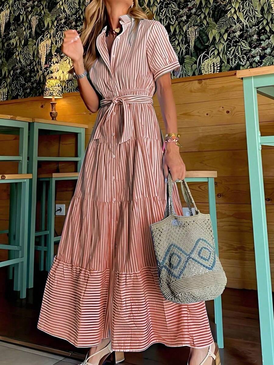 REFRESH YOUR WARDROBE NOW! New Women's Midi Dress, Elegant Striped Print, Short Sleeves, Flattering And Comfortable Loose Fit For Everyday Wear And The Office - 棕色 - 查看 1