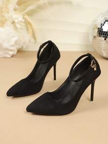Women's Vintage Ankle Strap Stiletto Pumps - Plus Size Pointed Toe Party High Heels, Suitable For Weddings, Proms And Date Occasions - Black - View 5