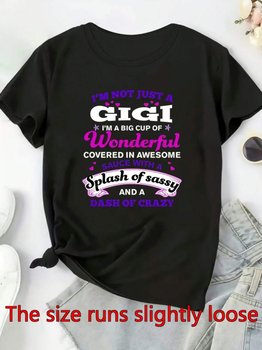 Camiseta Casual de Manga Corta para Mujer GIGI pired - Patrón Geométrico Negro con la Frase Atrevida "No soy solo una GIGI", Poliéster Suave, Colección Primavera Verano, Lavable a Máquina, T - negro - Ver 1